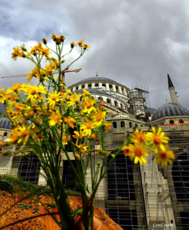 Foto - Çamlıca Camii ve İstanbul...