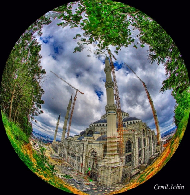Foto - Çamlıca Camii ve İstanbul...