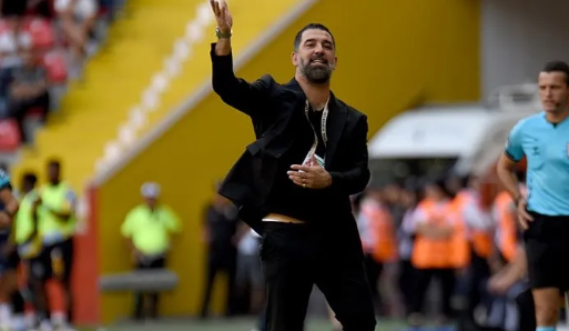 Foto - ‘Can çıkar huy çıkmaz’ demişler! 35'lik Caner Erkin'den yine aynı vukuatlar