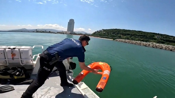 Foto - Can kurtarmak için zamanla yarışıyorlar