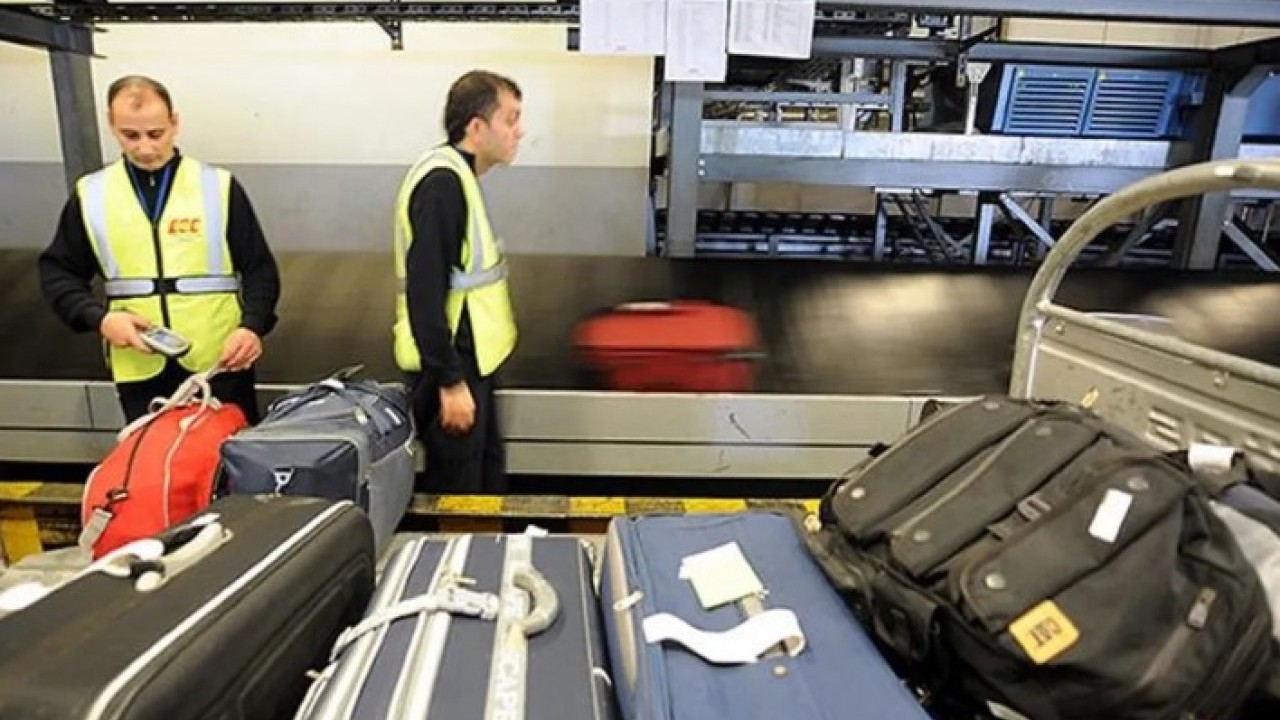 Foto - Can sıkan uygulama tarih oluyor! Uçak bagajlarında bir yasağa daha son