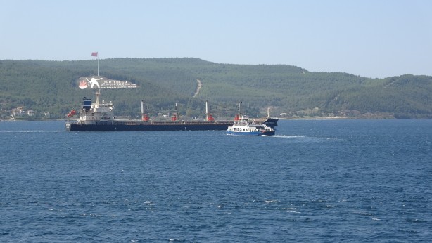 Foto - Çanakkale Boğazı otobana döndü