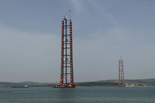 Foto - Çanakkale Köprüsü'nün 318 metrelik ayaklarında zorlu mesai kesintisiz devam ediyor