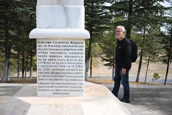 Foto - Çanakkale’de arıyordu Edirne’de bulundu! Şehit dedesinin mezarını 111 yıl sonra buldu