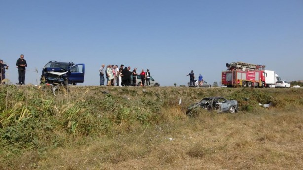 Foto - Çanakkale’de feci kaza: 2 ölü, 5 yaralı