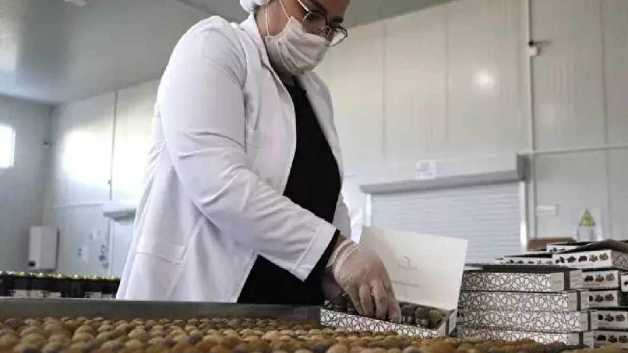 Foto - Çanakkale’de üretti, dünyadan sipariş yağdı! ABD 15 günde hepsini tüketti: Şimdi siparişleri fabrikada zor bela yetiştiriyor…