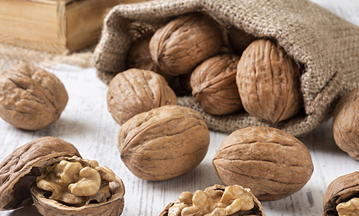 Canan Karatay ısrarla Mucize besinin bir tek ölüme çaresi yok' dedi! Yemek yapanın... Hepsinin devası