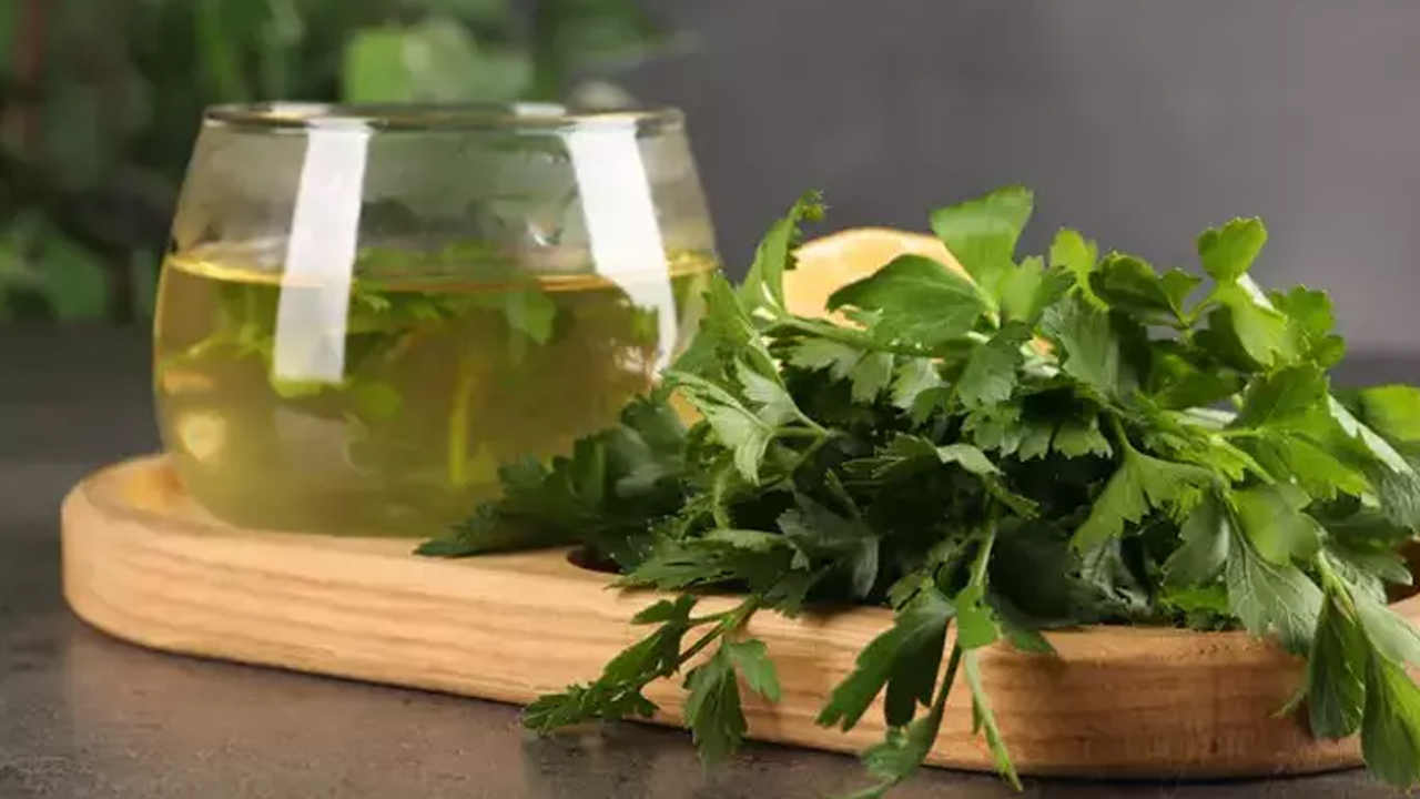 Foto - Canan Karatay ısrarla tavsiye ediyor: Bu çay böbrekleri temizliyor, 1 yemek kaşığını sıcak suya katıp kaynatın! 