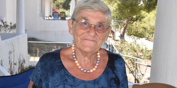 Canan Karatay, o üçlüyü işaret etti!