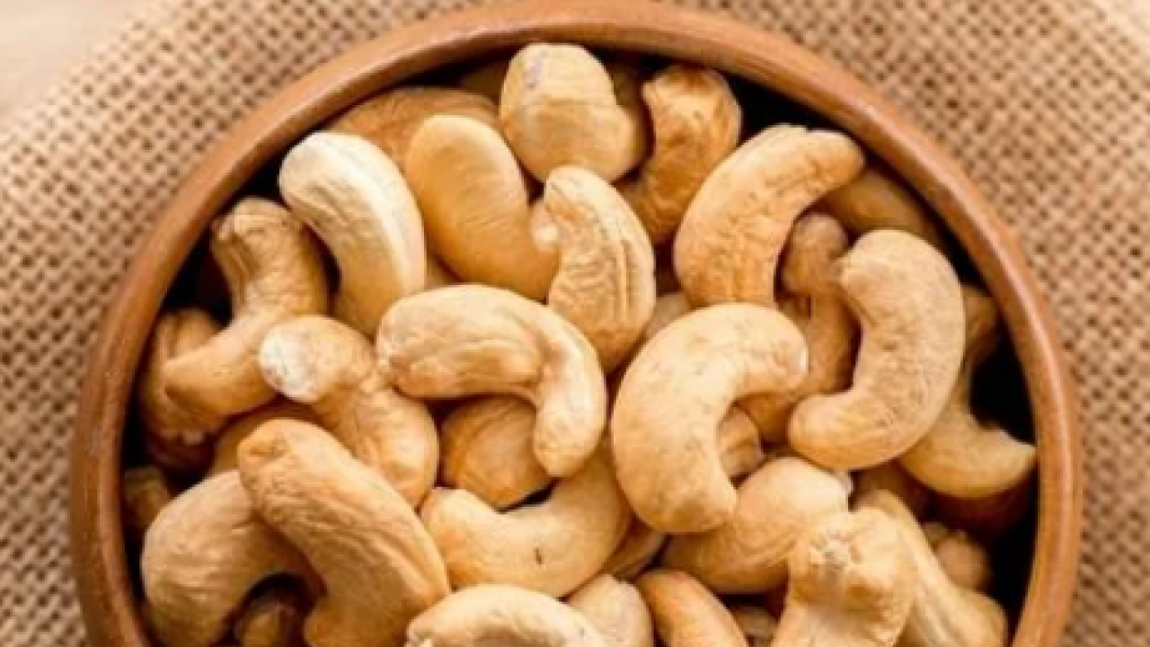 Canan Karatay şiddetle karşı çıktı ve... Bu kuruyemişi sakın tüketmeyin! Üzerine sıkılan gaz zehir saçıyor