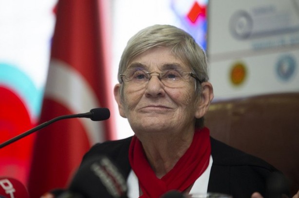 Foto - Canan Karatay ter ter tepinip uyardı! Kadın resmen kendini paraladı! Evinizde bundan varsa hemen çöpe atın