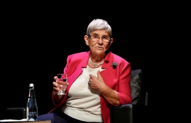 Foto - Canan Karatay tığ gibi olmak için o besini işaret etti! Duyanların gözü fal taşı gibi açıldı! Ağzınız bir karış açık kalacak