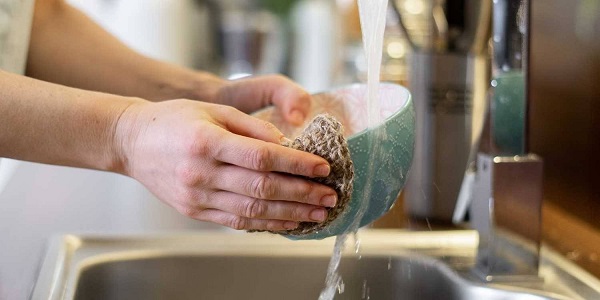 Foto - Canan Karatay uyardı: Evinizde varsa durmadan çöpe atın