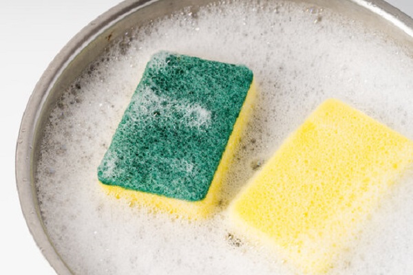 Foto - Canan Karatay uyardı: Evinizde varsa durmadan çöpe atın