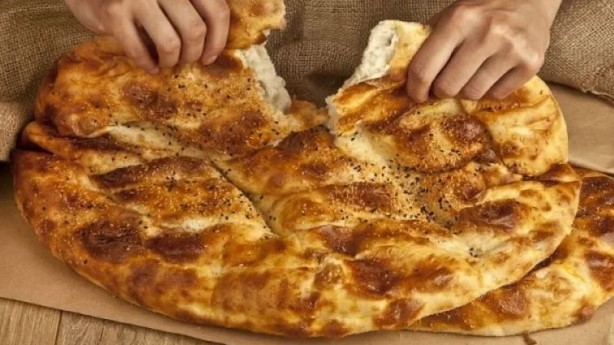 Foto - Canan Karatay'dan kritik uyarı! Pideyi bu şekilde tüketirseniz...