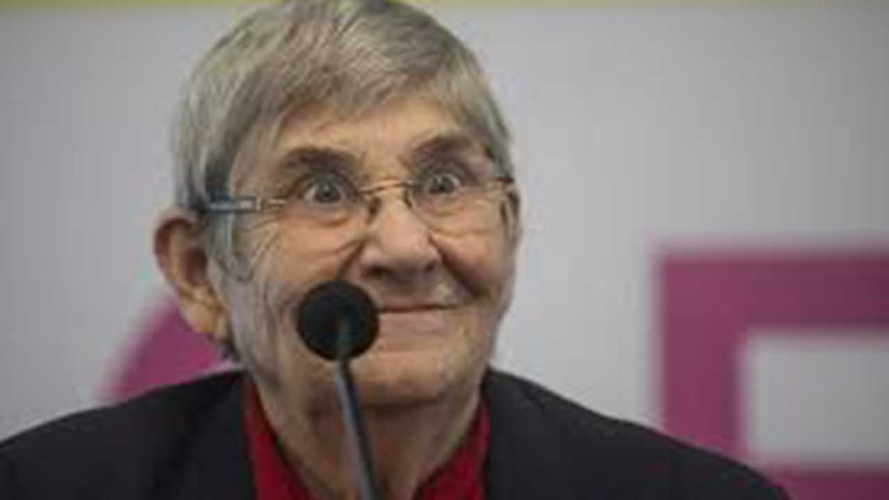 Foto - Canan Karatay'dan Türkiye'yi sarsacak açıklama: İçi zehir dolu, kısırlık yapıyor