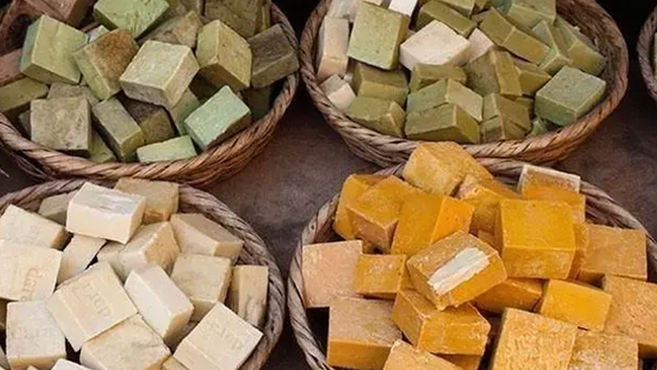 Foto - Canan Karatay'ın da favorisi: Sivilceleri yok ediyor, 1 kullanımda 10 yaş gençleştiriyor! Binlerce lira vermeye gerek yok