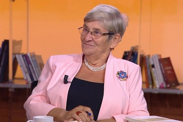 Foto - Canan Karatay'ın hayat kurtaran gizli tarifi: Ne siz hasta olursunuz ne çocuğunuz! Suyu resmen sorunları çözdü