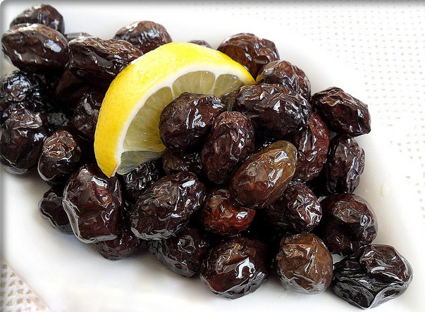 Foto - Canan Karatay'ın uyarısı duyan herkesi şok etti: Zeytini sakın böyle yemeyin! Kısır kalırsınız