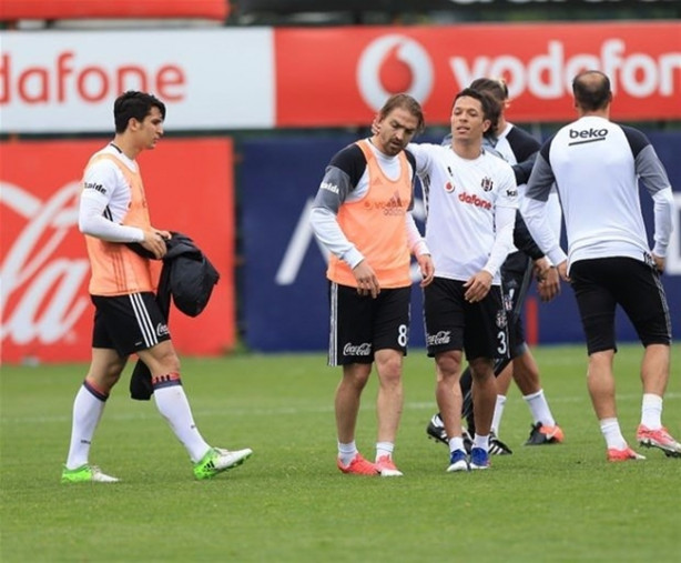 Foto - Caner ve Ersan idmanda kavga etti! 