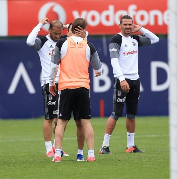 Foto - Caner ve Ersan idmanda kavga etti! 