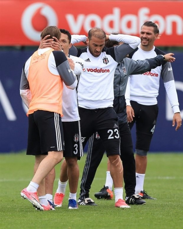 Foto - Caner ve Ersan idmanda kavga etti! 