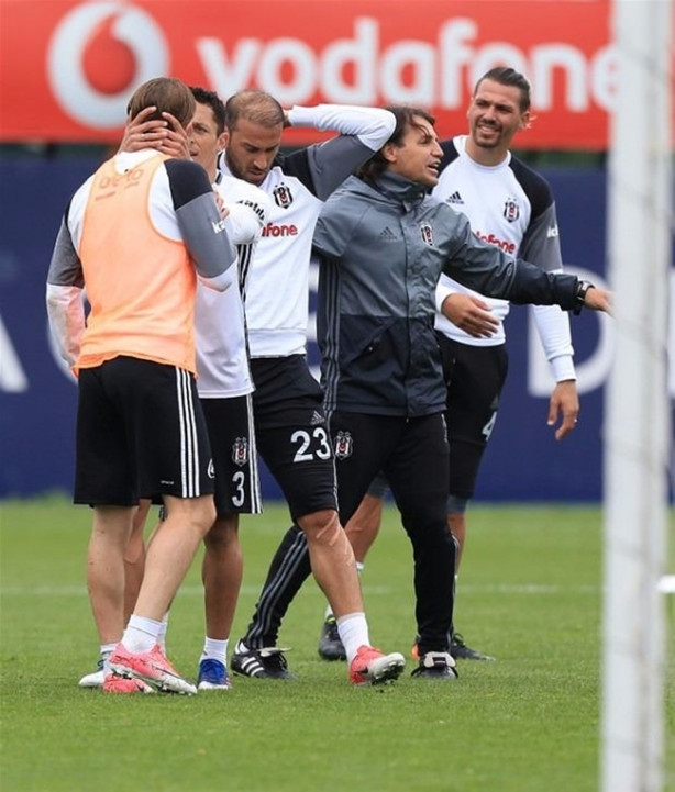 Foto - Caner ve Ersan idmanda kavga etti! 