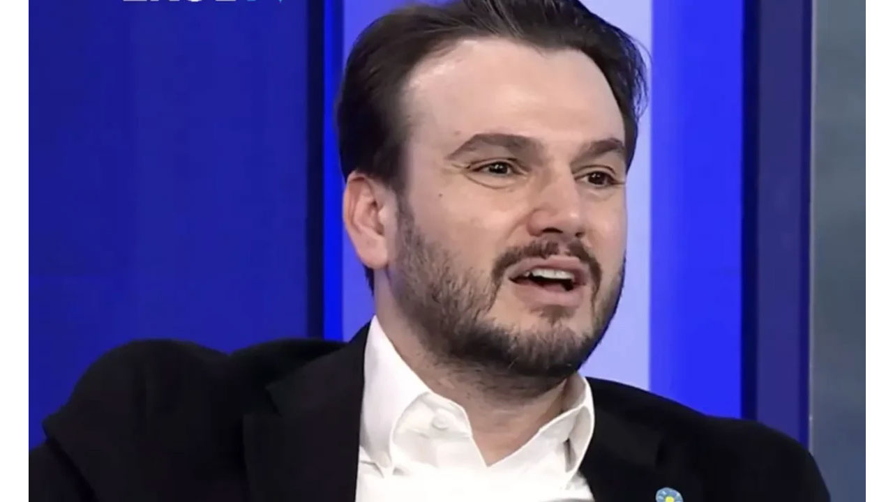 Foto - Canlı yayında Atatürk ve Öcalan kavgası! Mehmet Metiner: Öcalan teknik olarak...