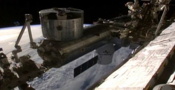 Foto - Canlı yayında UFO iddiası