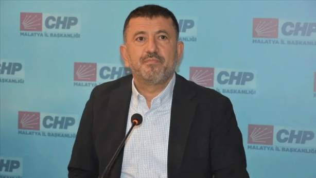 Foto - Çanta dolusu para partiyi karıştırdı! CHP’li vekilin odasındaki 250 bin dolarlık sır