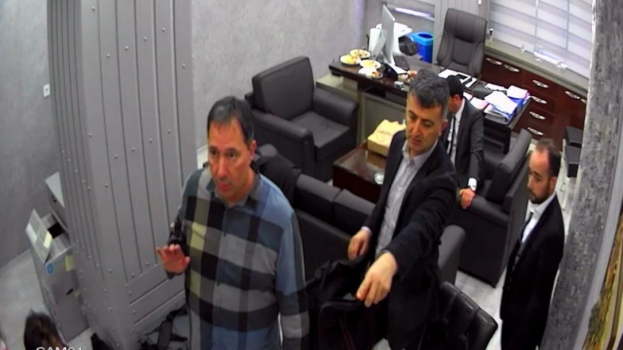 Foto - Çapraz sorguda sıkışan Ekrem İmamoğlu’nun savunma fiyaskosu! Somut suçlamalar karşısında suspus oldu