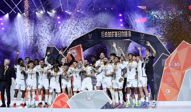 Foto - Carlo Ancelotti'den şok eden tarih uyarısı! Bana pahalıya patlıyor ama seni oyuna almayacağım! Katar'da devrim...