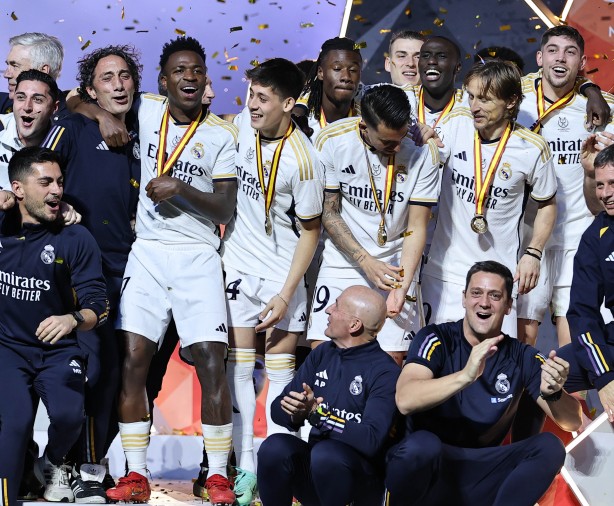 Foto - Carlo Ancelotti'den şok eden tarih uyarısı! Bana pahalıya patlıyor ama seni oyuna almayacağım! Katar'da devrim...