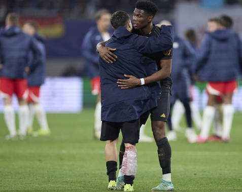 Foto - Carlo Ancelotti'ye Arda Güler tepkisi! Ancelotti gerçekten kafayı yemiş! Hamleleri Real’lileri çıldırttı… 