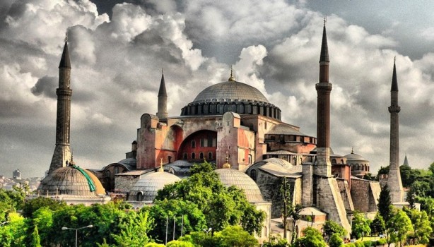 Foto - Çarpıcı Ayasofya paylaşımı: Vakit namazları...