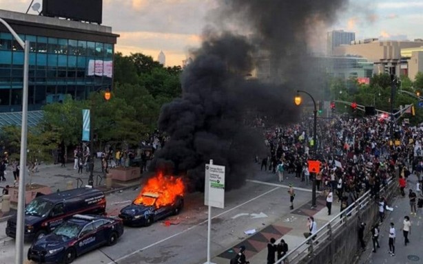 Çarpıcı sözler! ABD'de darbe olabilir