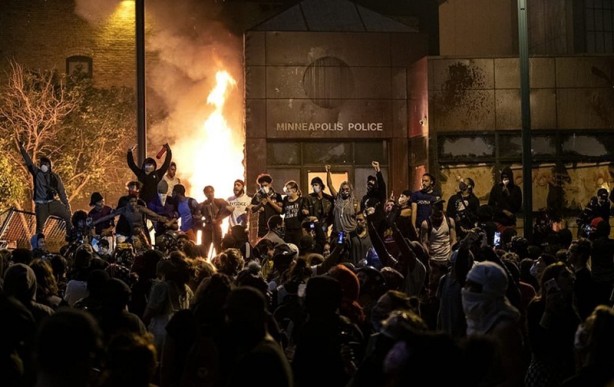 Foto - Çarpıcı sözler! ABD'de darbe olabilir