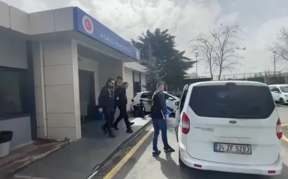 Foto - Çarşaflı kadını yerde sürüklenmişti! İstenen ceza açıklandı!