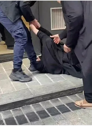 Foto - Çarşaflı kadını yerde sürüklenmişti! İstenen ceza açıklandı!
