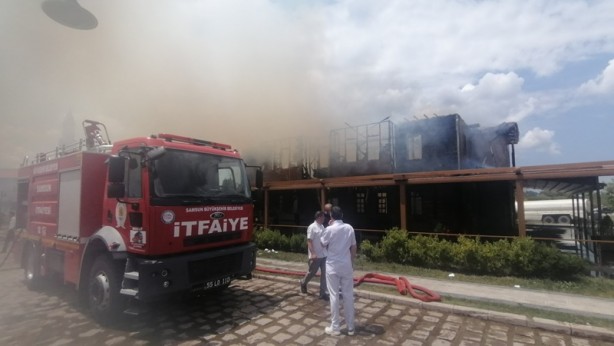 Foto - Çarşamba Konağı'nda yangın sonucu büyük hasar