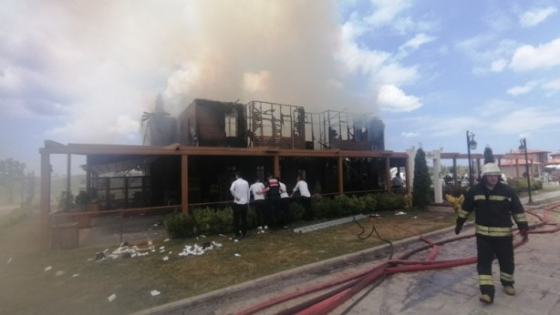 Foto - Çarşamba Konağı'nda yangın sonucu büyük hasar