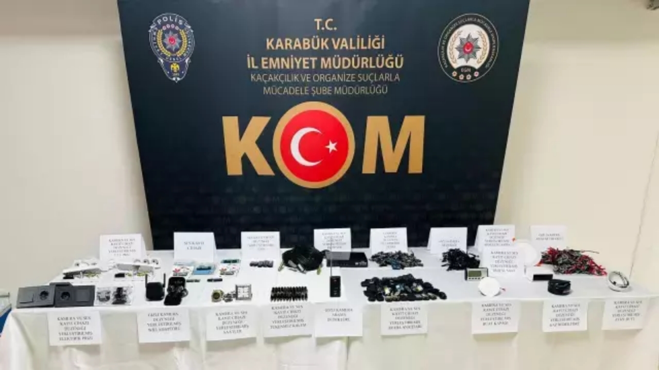 Foto - Casus kamera ile bütün Türkiye’yi izlemiş! Çocuklara ait görüntüler de var! Kurduğu düzenek "Yok artık" dedirtti