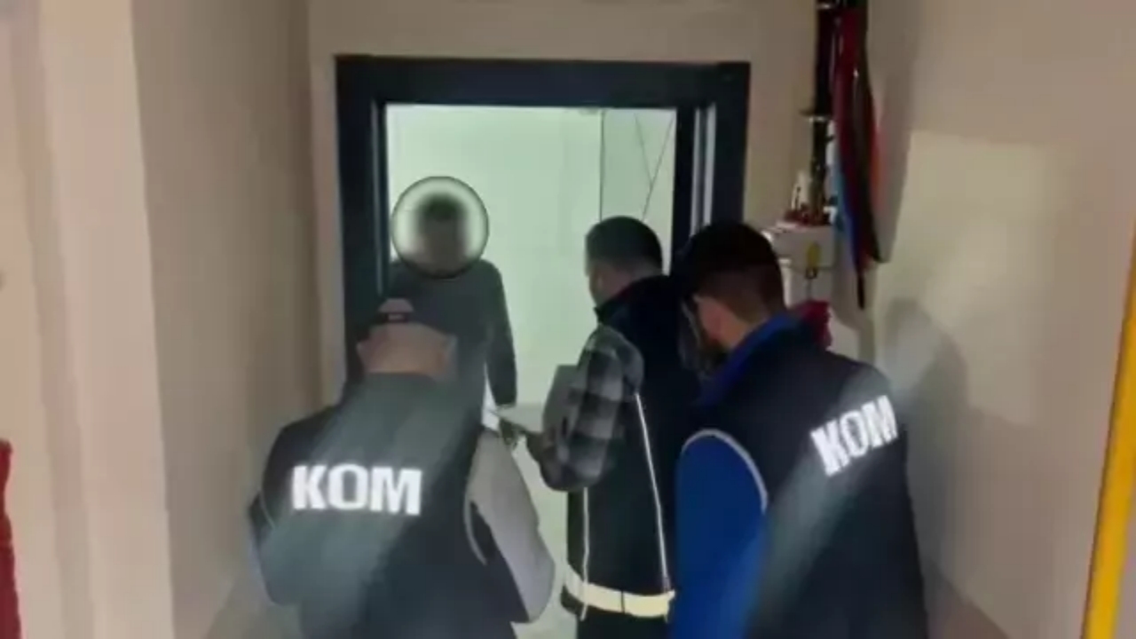 Foto - Casus kamera ile bütün Türkiye’yi izlemiş! Çocuklara ait görüntüler de var! Kurduğu düzenek "Yok artık" dedirtti