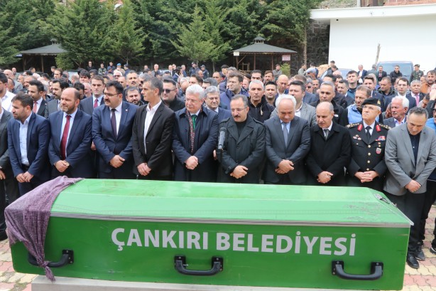 Foto - Çataklı'nın vefat eden annesi son yolculuğuna uğurlandı