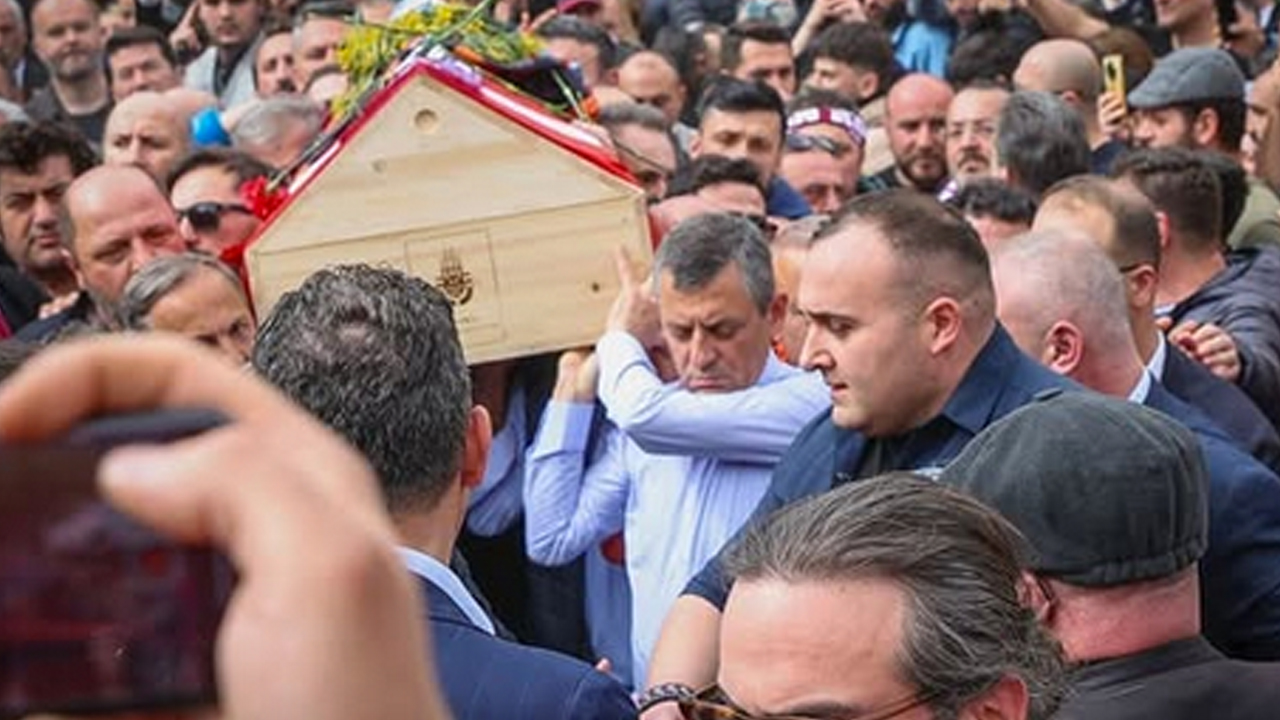 Foto - Çatalca Müftüsüne hakaret eden Özgür Özel, Metin Arolat otopsisi sonrası Volkan Konak için de ister mi?