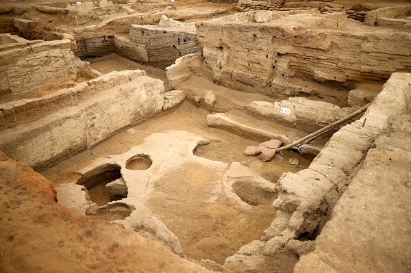 Foto - Çatalhöyük’te şaşırtan keşif! 8 bin 600 yıllık ekmek bulundu