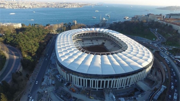 Foto - Çatı bitti, sıra çimlerde!