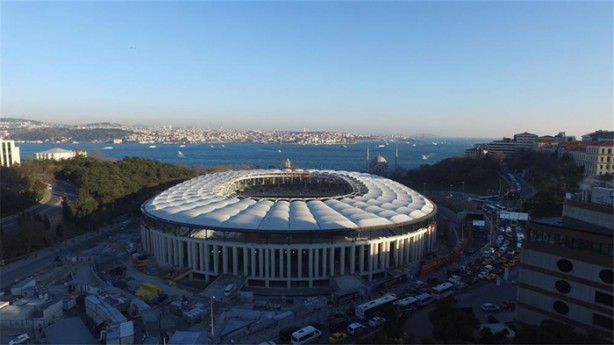 Foto - Çatı bitti, sıra çimlerde!