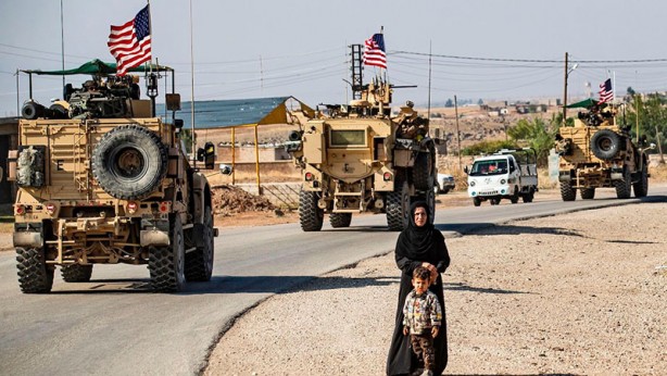 Foto - Çatışmaya ramak kaldı! ABD askerlerinin yolunu kestiler