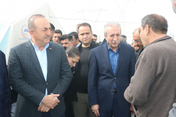 Foto - Çavuşoğlu, Diyarbakır'da Erdoğan'ın sözünü hatırlattı